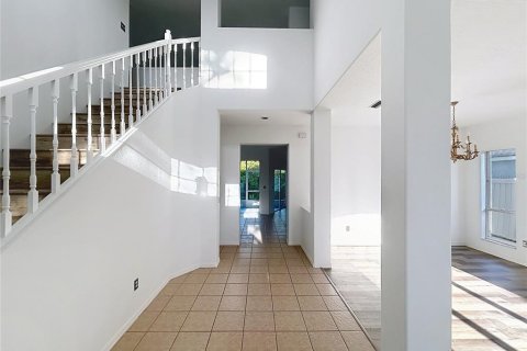 Casa en venta en Tampa, Florida, 4 dormitorios, 250.65 m2 № 2388286 - foto 5