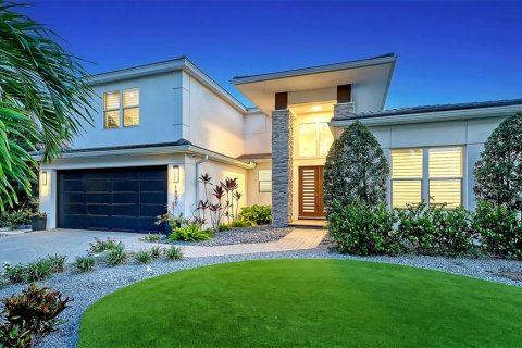 Villa ou maison à vendre à Sarasota, Floride: 4 chambres, 300.07 m2 № 2167397 - photo 1