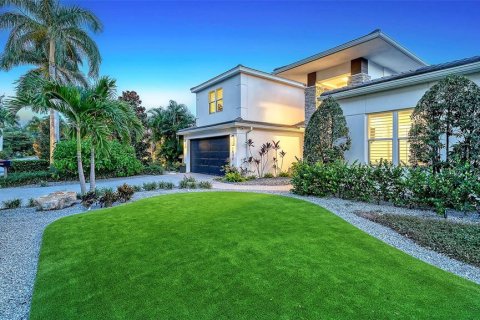 Villa ou maison à vendre à Sarasota, Floride: 4 chambres, 300.07 m2 № 2167397 - photo 2