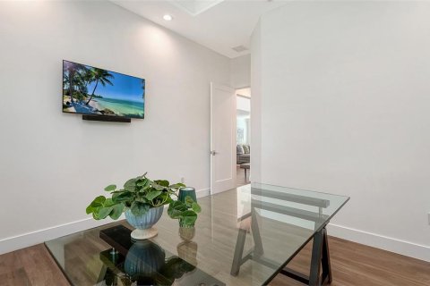 Villa ou maison à vendre à Sarasota, Floride: 4 chambres, 300.07 m2 № 2167397 - photo 28