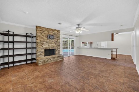 House in Maitland, Florida 5 bedrooms, 291.34 sq.m. № 2208658 - photo 11