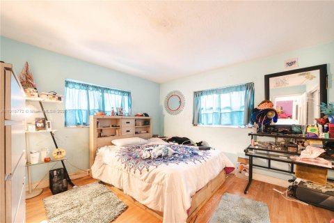 Villa ou maison à vendre à Hollywood, Floride: 3 chambres, 121.24 m2 № 1972105 - photo 11