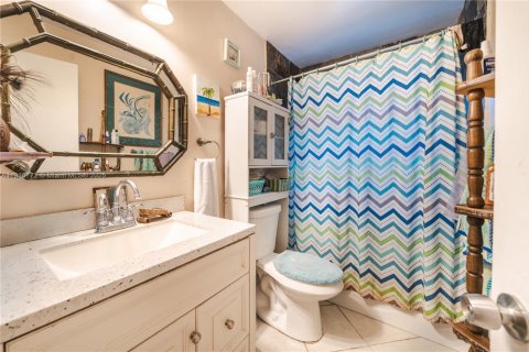 Villa ou maison à vendre à Hollywood, Floride: 3 chambres, 121.24 m2 № 1972105 - photo 20