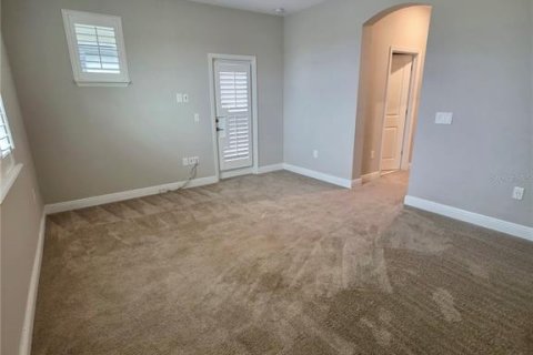 House in Windermere, Florida 4 bedrooms, 213.4 sq.m. № 1869856 - photo 27