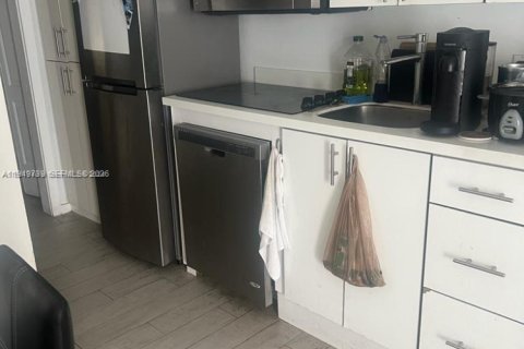 Купить кондоминиум в Майами-Бич, Флорида 1 спальня, 36.7м2, № 2005411 - фото 12