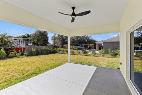 Купить виллу или дом в Порт-Сент-Луси, Флорида 4 спальни, 199.46м2, № 2009997 - фото 28