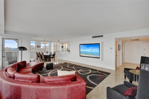 Condominio en venta en Miami Beach, Florida, 2 dormitorios, 205.31 m2 № 2060607 - foto 5