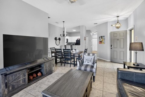 Copropriété à vendre à Kissimmee, Floride: 3 chambres, 116.59 m2 № 2216489 - photo 9