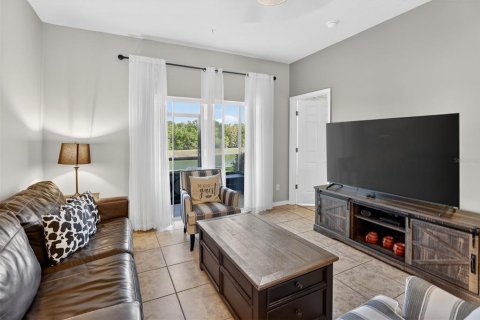 Copropriété à vendre à Kissimmee, Floride: 3 chambres, 116.59 m2 № 2216489 - photo 11