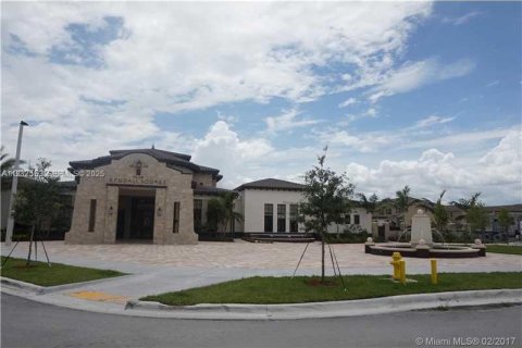 Снять в аренду квартиру в Майами, Флорида 4 спальни, № 1990609 - фото 29