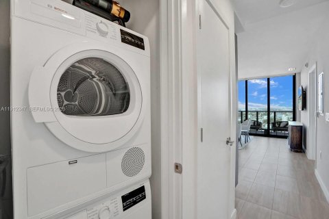 Copropriété à louer à Miami Beach, Floride: 2 chambres № 2082327 - photo 13