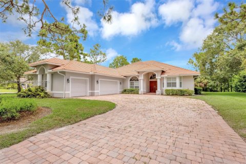 Villa ou maison à vendre à St. Lucie, Floride: 3 chambres, 257.06 m2 № 1820145 - photo 2