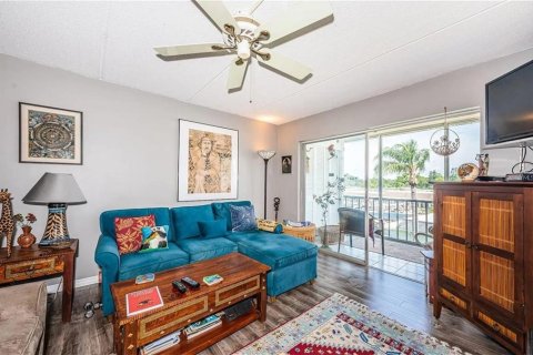 Copropriété à vendre à Saint Petersburg, Floride: 2 chambres, 85.47 m2 № 2216818 - photo 10