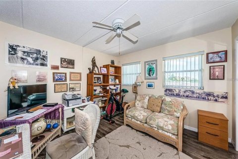 Copropriété à vendre à Saint Petersburg, Floride: 2 chambres, 85.47 m2 № 2216818 - photo 15