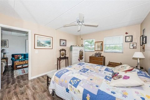 Copropriété à vendre à Saint Petersburg, Floride: 2 chambres, 85.47 m2 № 2216818 - photo 11