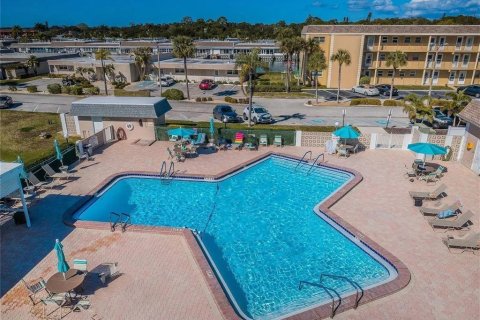 Copropriété à vendre à Saint Petersburg, Floride: 2 chambres, 85.47 m2 № 2216818 - photo 28
