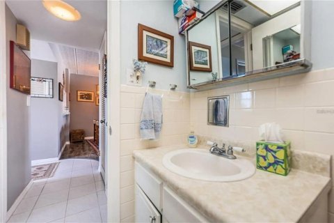 Copropriété à vendre à Saint Petersburg, Floride: 2 chambres, 85.47 m2 № 2216818 - photo 18
