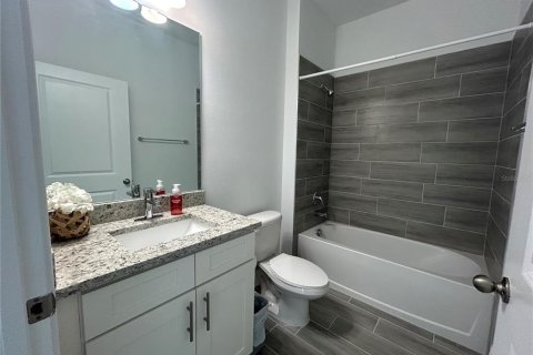 House in Kissimmee, Florida 2 bedrooms, 98.01 sq.m. № 1877366 - photo 8