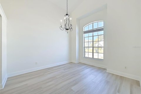 Villa ou maison à vendre à Orlando, Floride: 4 chambres, 269.32 m2 № 2428846 - photo 11
