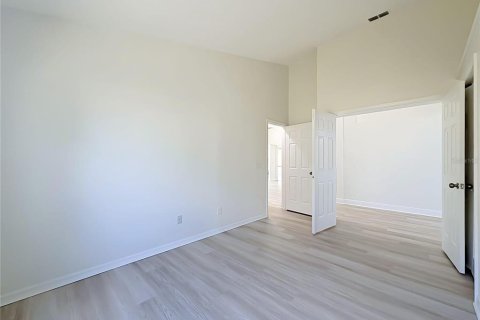Villa ou maison à vendre à Orlando, Floride: 4 chambres, 269.32 m2 № 2428846 - photo 27