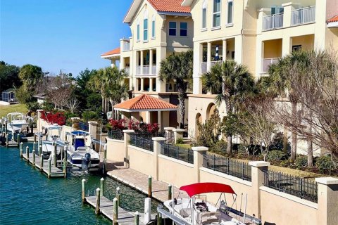 Condo in Palm Coast, Florida, 3 bedrooms № 2104651