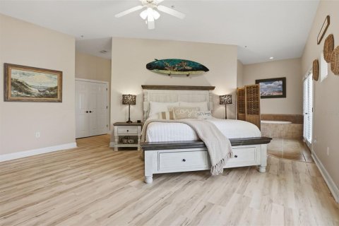 Condo in Palm Coast, Florida, 3 bedrooms № 2104651 - photo 14