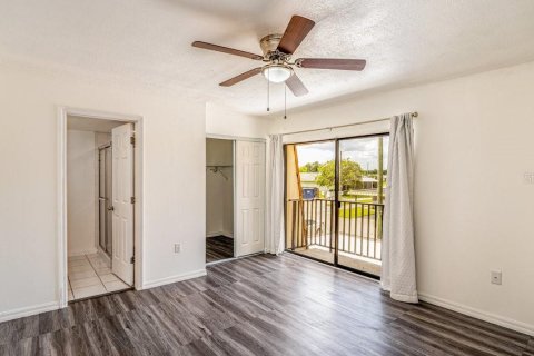 Townhouse in Leesburg, Florida 2 bedrooms, 119.66 sq.m. № 1886719 - photo 18