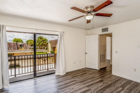 Townhouse in Leesburg, Florida 2 bedrooms, 119.66 sq.m. № 1886719 - photo 19