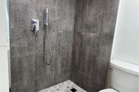 Copropriété à vendre à Sunny Isles Beach, Floride: 4 chambres, 222.97 m2 № 2035706 - photo 14