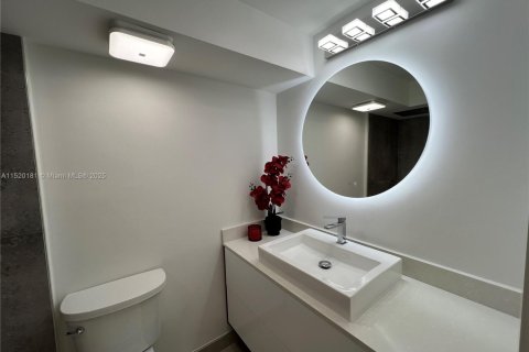 Copropriété à vendre à Sunny Isles Beach, Floride: 4 chambres, 222.97 m2 № 2035706 - photo 19