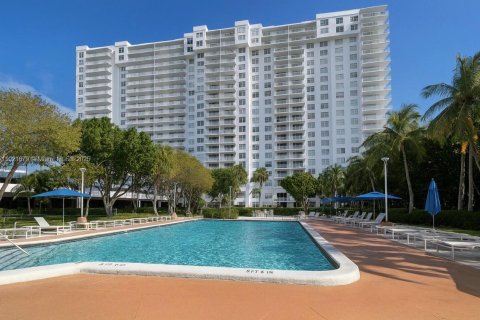 Condo à Aventura, Floride, 2 chambres  № 1975551