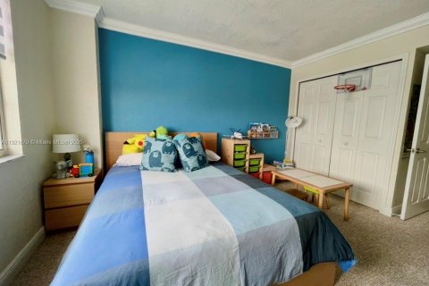 Copropriété à louer à Aventura, Floride: 2 chambres, 113.34 m2 № 1975551 - photo 11