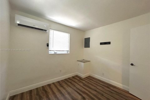 House in Boynton Beach, Florida 1 bedroom, 87.7 sq.m. № 1861183 - photo 14