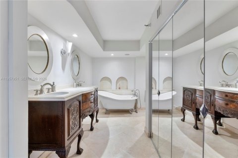 Купить кондоминиум в Авентура, Флорида 2 спальни, 125.7м2, № 2019629 - фото 21