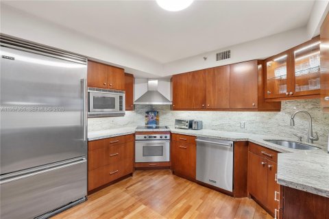 Купить кондоминиум в Авентура, Флорида 2 спальни, 125.7м2, № 2019629 - фото 25