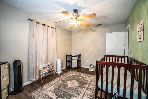 House in Winter Haven, Florida 3 bedrooms, 130.43 sq.m. № 1911517 - photo 16
