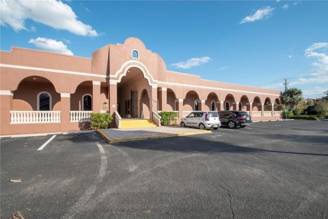 Propiedad comercial en alquiler en Port Charlotte, Florida № 1544781 - foto 3