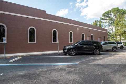 Propiedad comercial en alquiler en Port Charlotte, Florida № 1544781 - foto 2