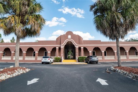 Propiedad comercial en alquiler en Port Charlotte, Florida № 1544781 - foto 1