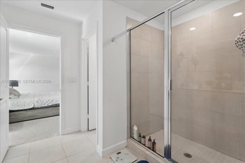 Купить виллу или дом в Уэст-Палм-Бич, Флорида 5 спален, 211.26м2, № 2057135 - фото 16