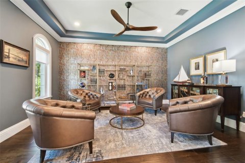 House in Tampa, Florida 5 bedrooms, 517.47 sq.m. № 1656778 - photo 6