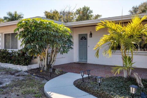 Casa en Sarasota, Florida 4 dormitorios, 187.29 m2 № 2267113