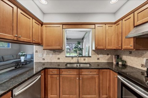 Villa ou maison à vendre à Sarasota, Floride: 4 chambres, 187.29 m2 № 2267113 - photo 6