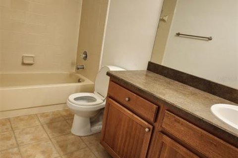 Copropriété à louer à Orlando, Floride: 2 chambres, 102.47 m2 № 2100275 - photo 12