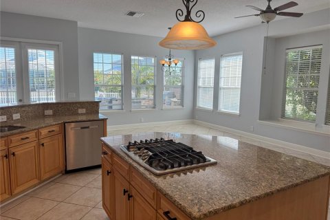 House in Apollo Beach, Florida 4 bedrooms, 351.73 sq.m. № 1587565 - photo 21