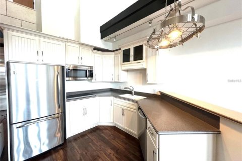 Condo in Palm Coast, Florida, 2 bedrooms  № 2101745 - photo 2