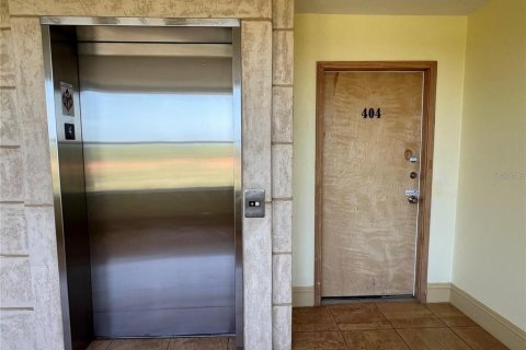 Condo in Palm Coast, Florida, 2 bedrooms  № 2101745 - photo 18