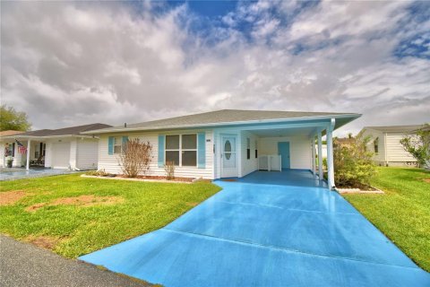 House in Lakeland, Florida 2 bedrooms, 122.35 sq.m. № 2141784