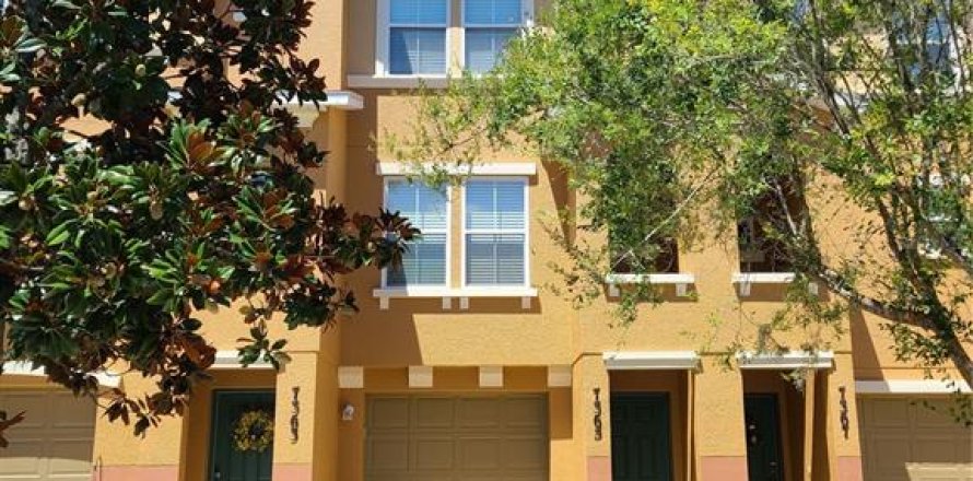 Townhouse in Lakewood Ranch, Florida 2 bedrooms, 101.45 sq.m. № 2150601