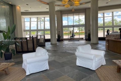 Condo in Sunrise, Florida, 3 bedrooms  № 1981490 - photo 23